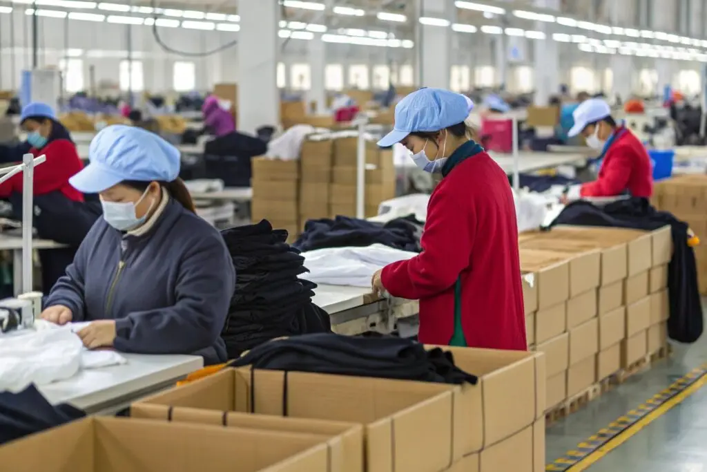 LantaoWork production floor with skilled operators